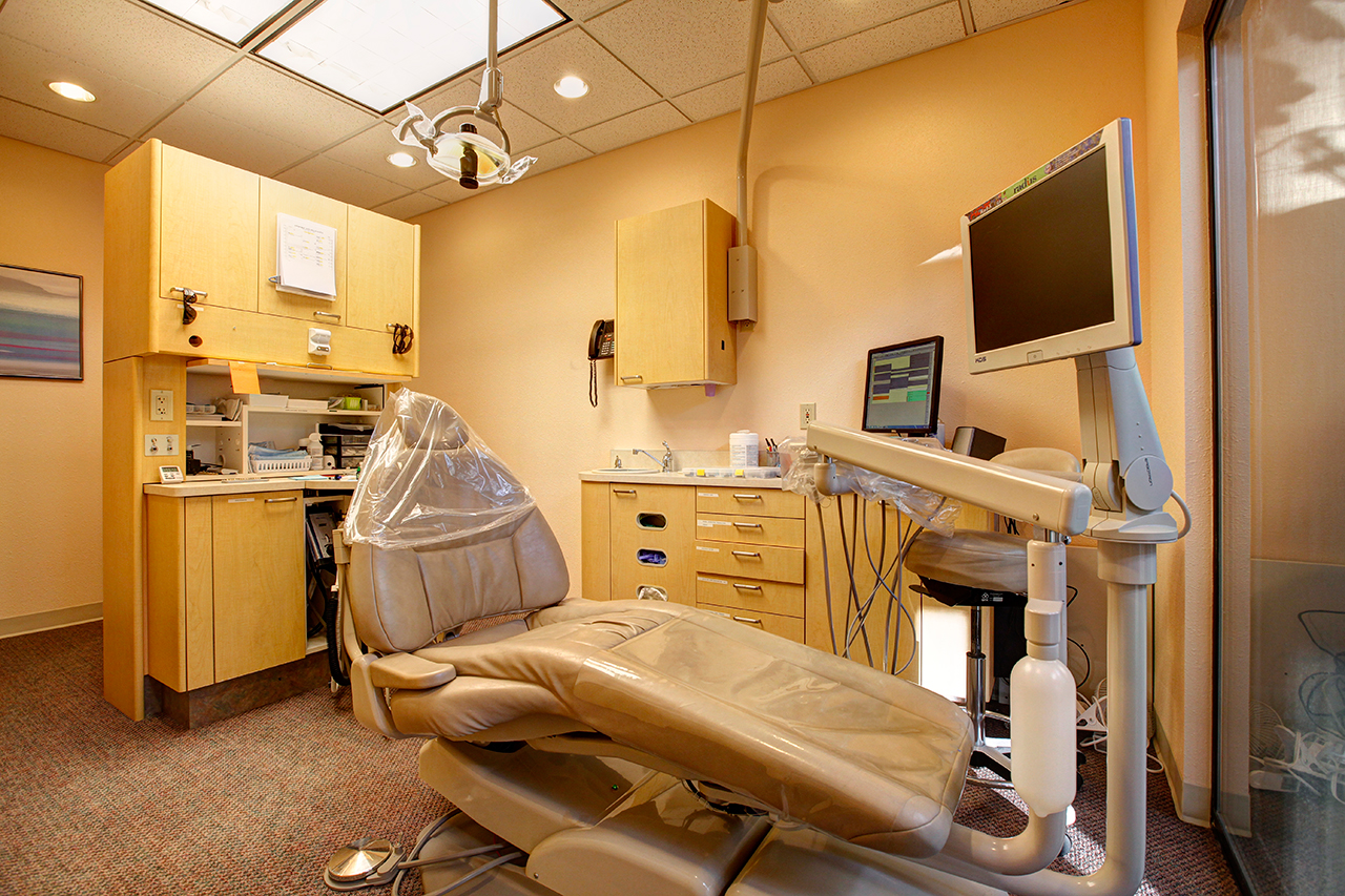 Mitchell Contractor | Vashon Dental Clinic
